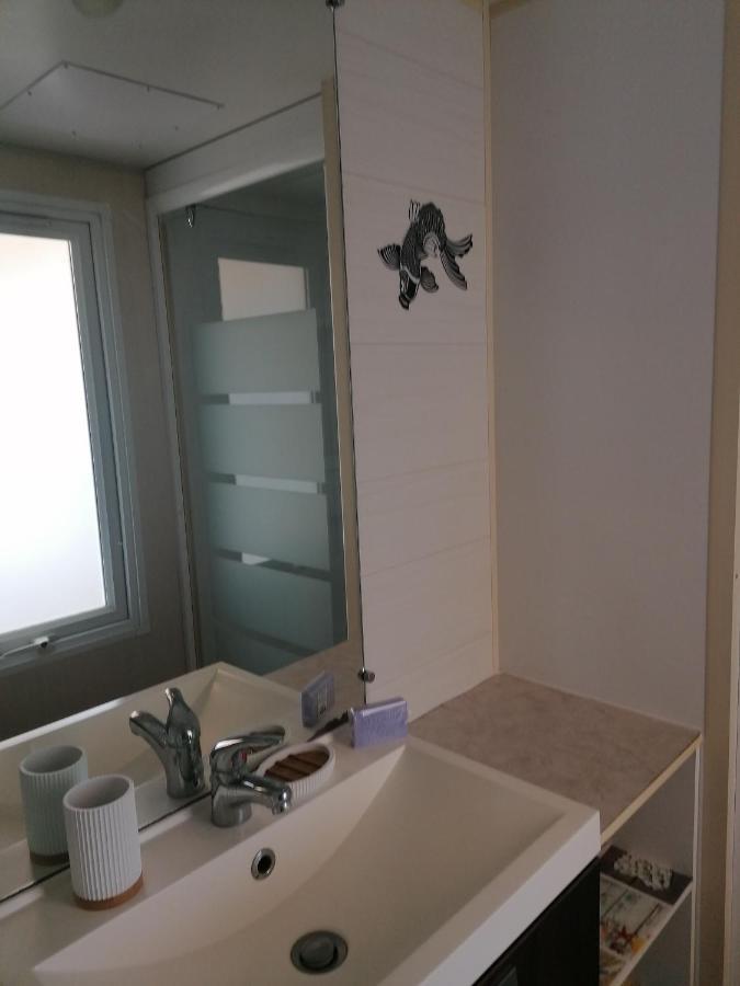 Le Domaine Des Iscles Hotel Ла Рок д'Онтерон Екстериор снимка