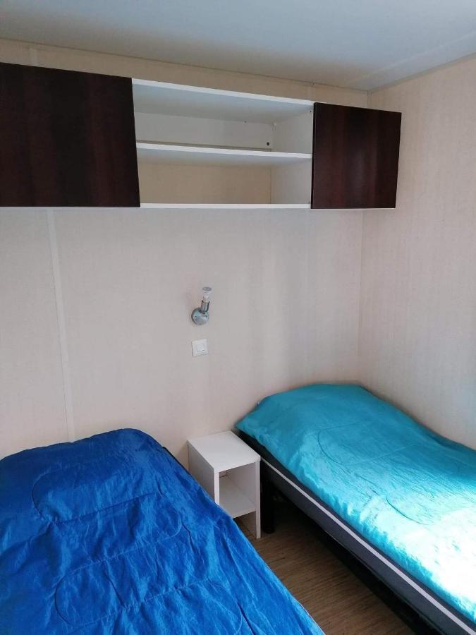 Le Domaine Des Iscles Hotel Ла Рок д'Онтерон Екстериор снимка